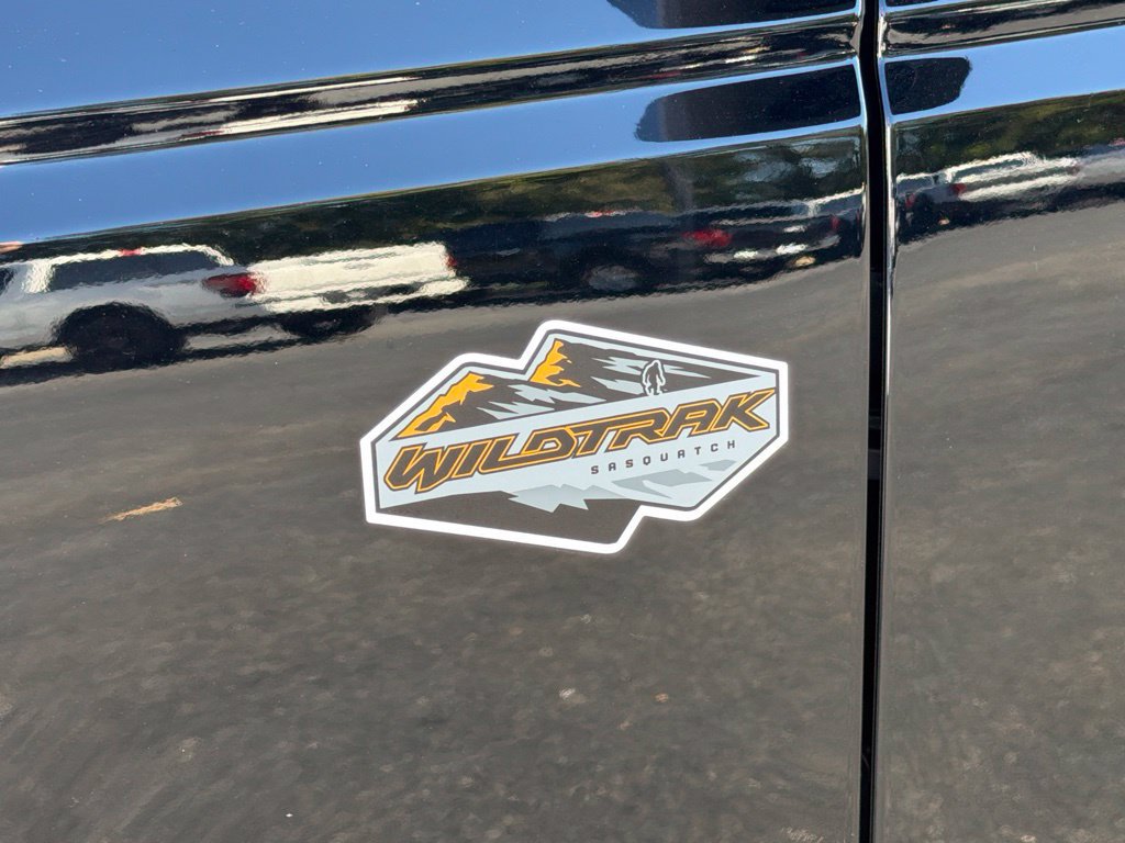 Used 2024 Ford Bronco Wildtrak AWD/4WD image 28