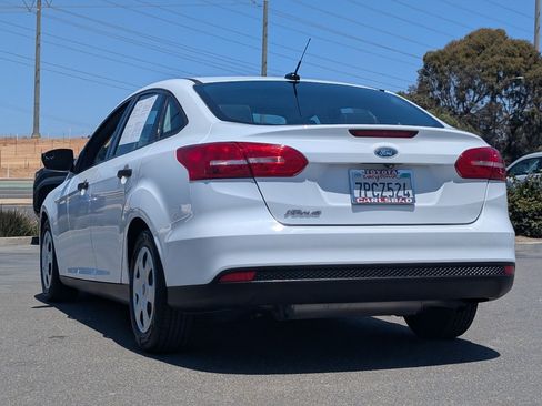Used 2015 Ford Focus S FWD image 12