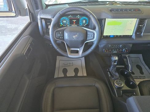 New 2025 Ford Bronco Badlands AWD/4WD image 13