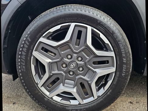 Used 2023 Hyundai Santa Fe Limited image 34