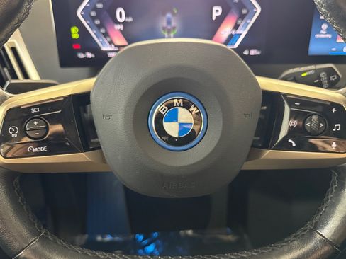 Used 2024 BMW iX xDrive50 w/ Sport Package AWD/4WD image 11
