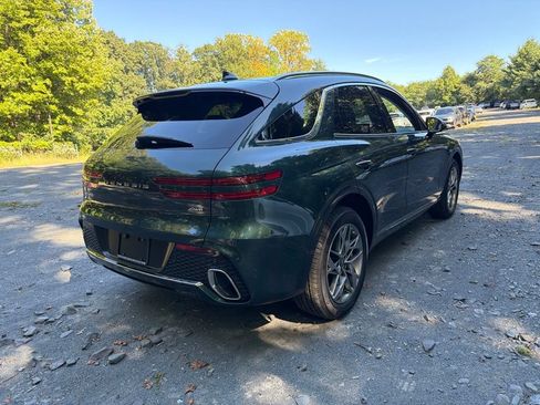 Used 2024 Genesis GV70 2.5T w/ Select Package AWD/4WD image 3