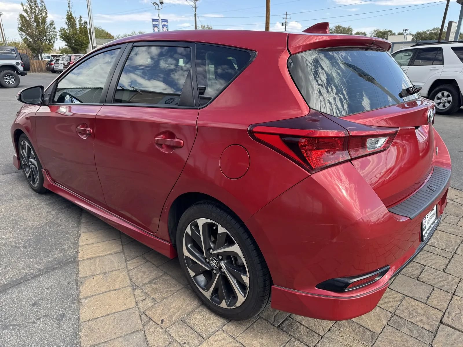 Used 2017 Toyota Corolla iM w/ All-Weather Mat Package FWD image 4