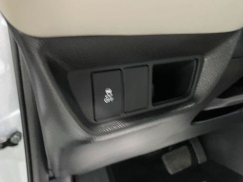 Used 2026 Honda HR-V EX-L image 19