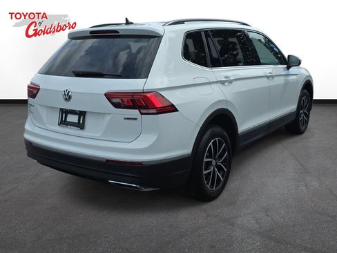 Used 2021 Volkswagen Tiguan SE AWD/4WD image 5