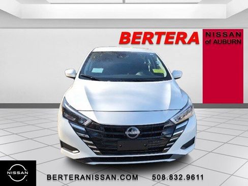 New 2025 Nissan Versa SV w/ Trunk Package image 3