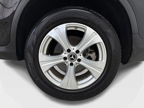 Used 2018 Mercedes-Benz GLC 300 4MATIC w/ Multimedia Package image 45
