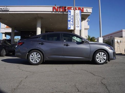 Certified 2024 Nissan Sentra 2.0 S image 3