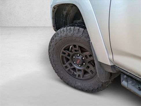 Certified 2023 Toyota 4Runner SR5 Premium w/ Moonroof Package image 7