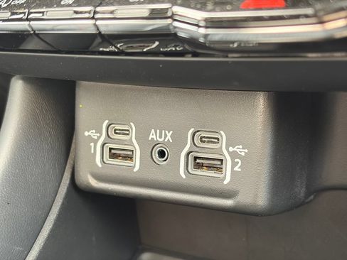 Used 2023 Dodge Durango GT AWD/4WD image 28