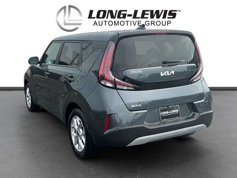 Used 2024 Kia Soul LX w/ Option Group 015 FWD image 4