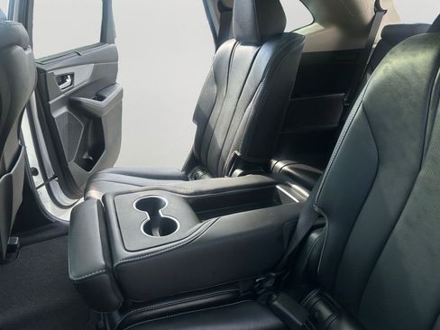 Used 2024 Acura MDX SH-AWD w/ Technology Package image 28