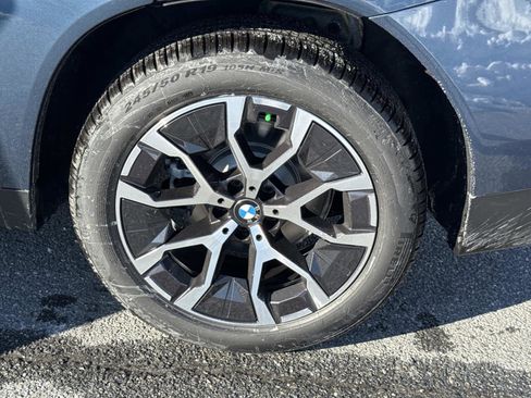 New 2026 BMW X3 xDrive30 w/ Premium Package image 12