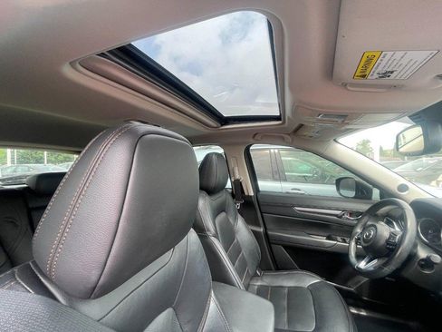 Used 2021 MAZDA CX-5 Touring w/ Touring Preferred SV Package AWD/4WD image 3