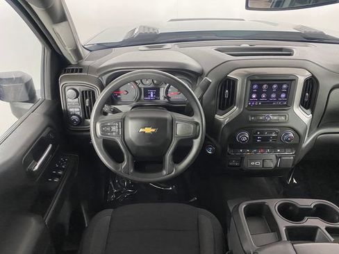 Certified 2025 Chevrolet Silverado 2500 Custom w/ Custom Value Package AWD/4WD image 15