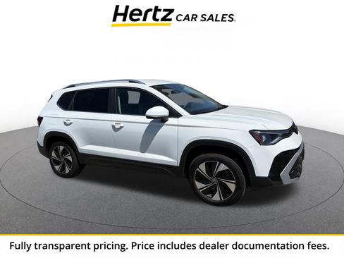 Used 2026 Volkswagen Taos SE AWD/4WD image 1