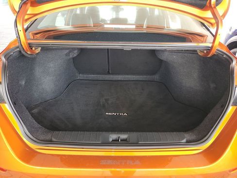 Certified 2021 Nissan Sentra SR w/ SR Premium Package image 13