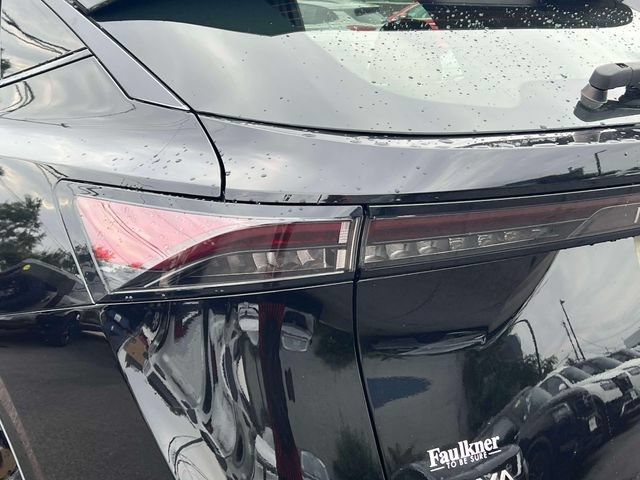 Used 2024 Nissan Ariya AWD image 10