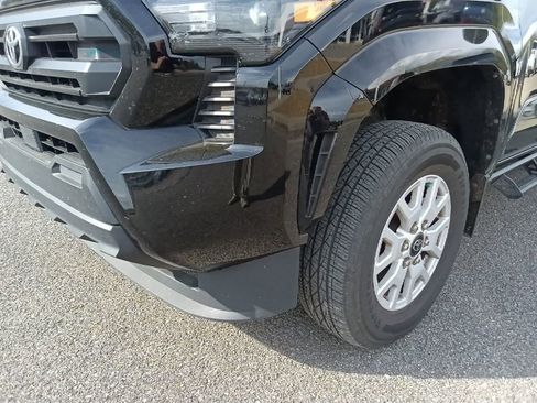 Used 2024 Toyota Tacoma SR AWD/4WD image 9