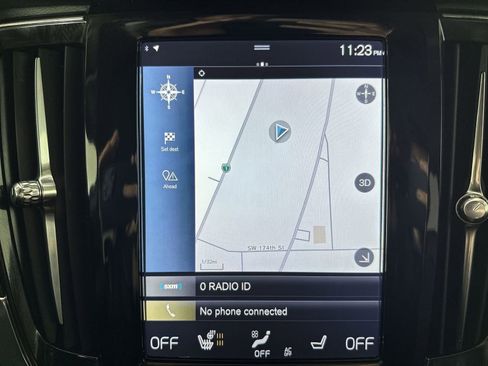 Used 2018 Volvo S90 T6 Inscription image 22