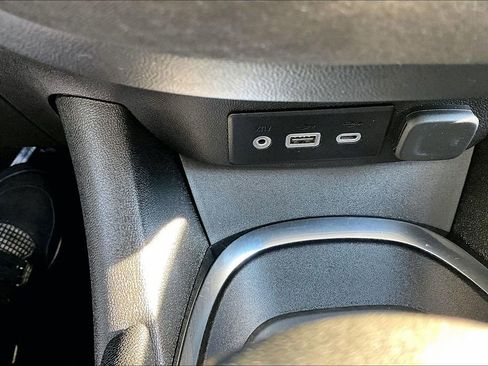 Used 2024 Chevrolet Malibu LT image 15