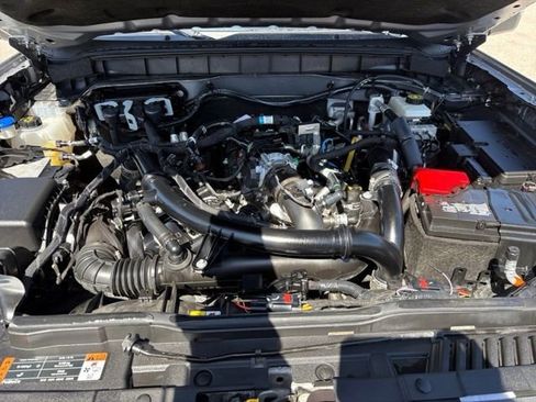 Used 2024 Ford Bronco Badlands AWD/4WD image 30