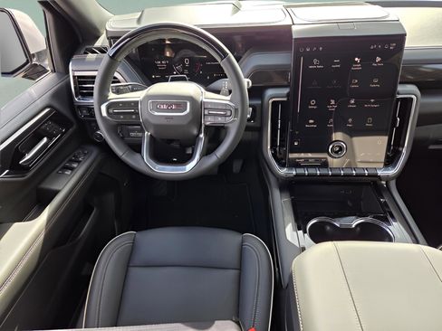 New 2026 GMC Yukon XL Elevation image 11