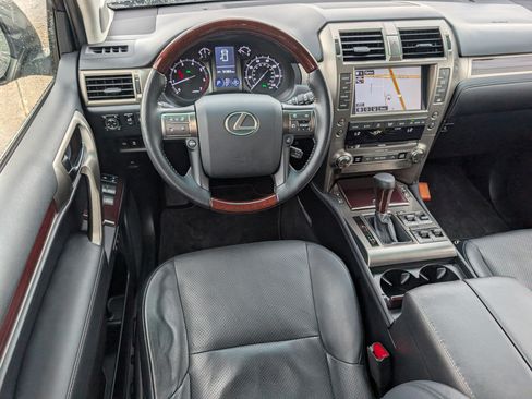Used 2014 Lexus GX 460 Luxury AWD/4WD image 8