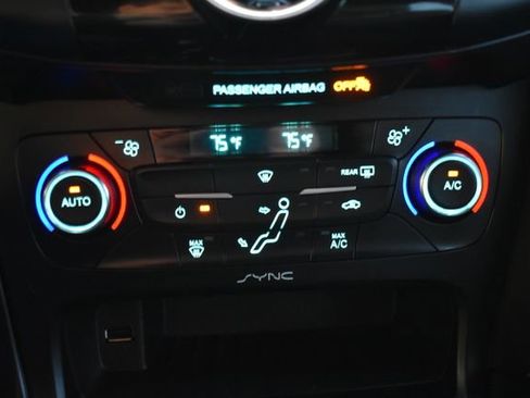 Used 2016 Ford Focus RS image 29