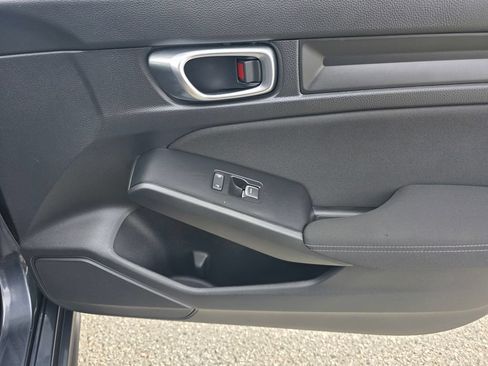 Used 2025 Honda Civic Sport image 23
