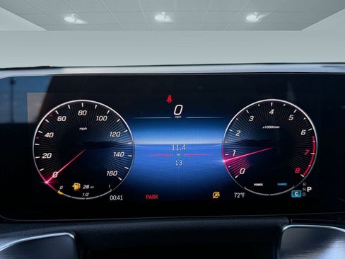 New 2026 Mercedes-Benz GLB 250 image 16