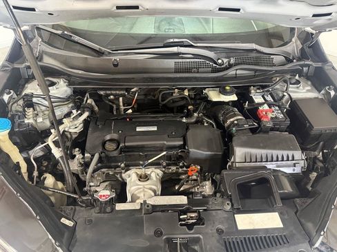 Used 2018 Honda CR-V LX image 32