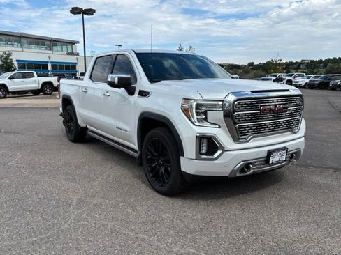 Used 2021 GMC Sierra 1500 Denali w/ Denali Carbonpro Edition AWD/4WD image 8