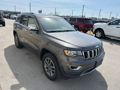 Used 2019 Jeep Grand Cherokee Limited image 21