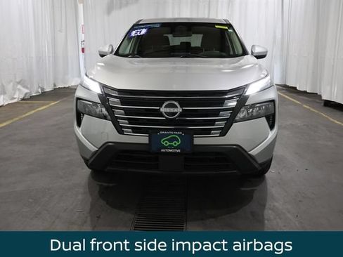 Certified 2024 Nissan Rogue SV AWD/4WD image 7