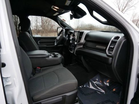Used 2025 RAM 2500 Big Horn AWD/4WD image 8