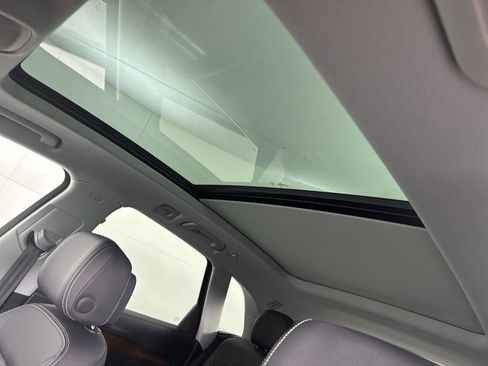 Used 2023 Audi Q5 2.0T Premium w/ Convenience Package image 25