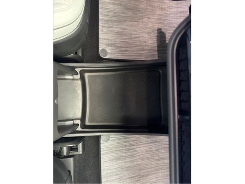 Used 2023 Rivian R1S Launch Edition AWD/4WD image 24