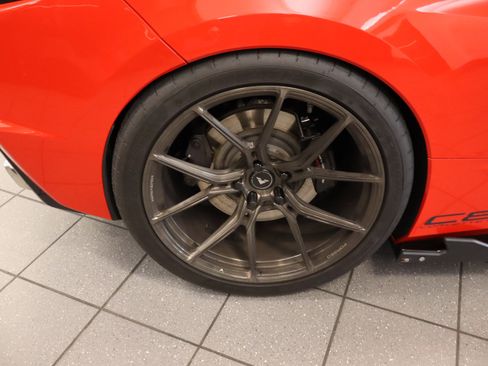 Used 2023 Chevrolet Corvette Stingray Preferred Cpe w/ Z51 Performance Package RWD image 36