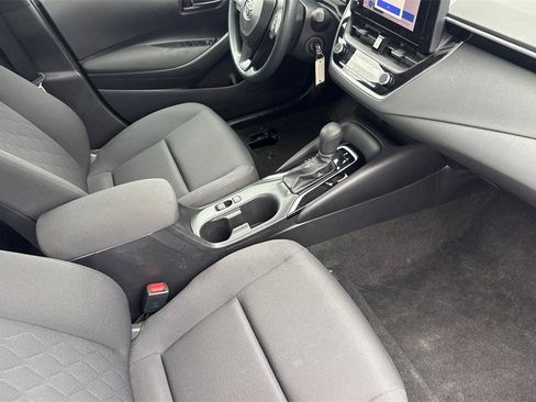 Used 2024 Toyota Corolla LE image 22
