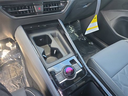 New 2026 Volkswagen Tiguan SEL R-Line image 19