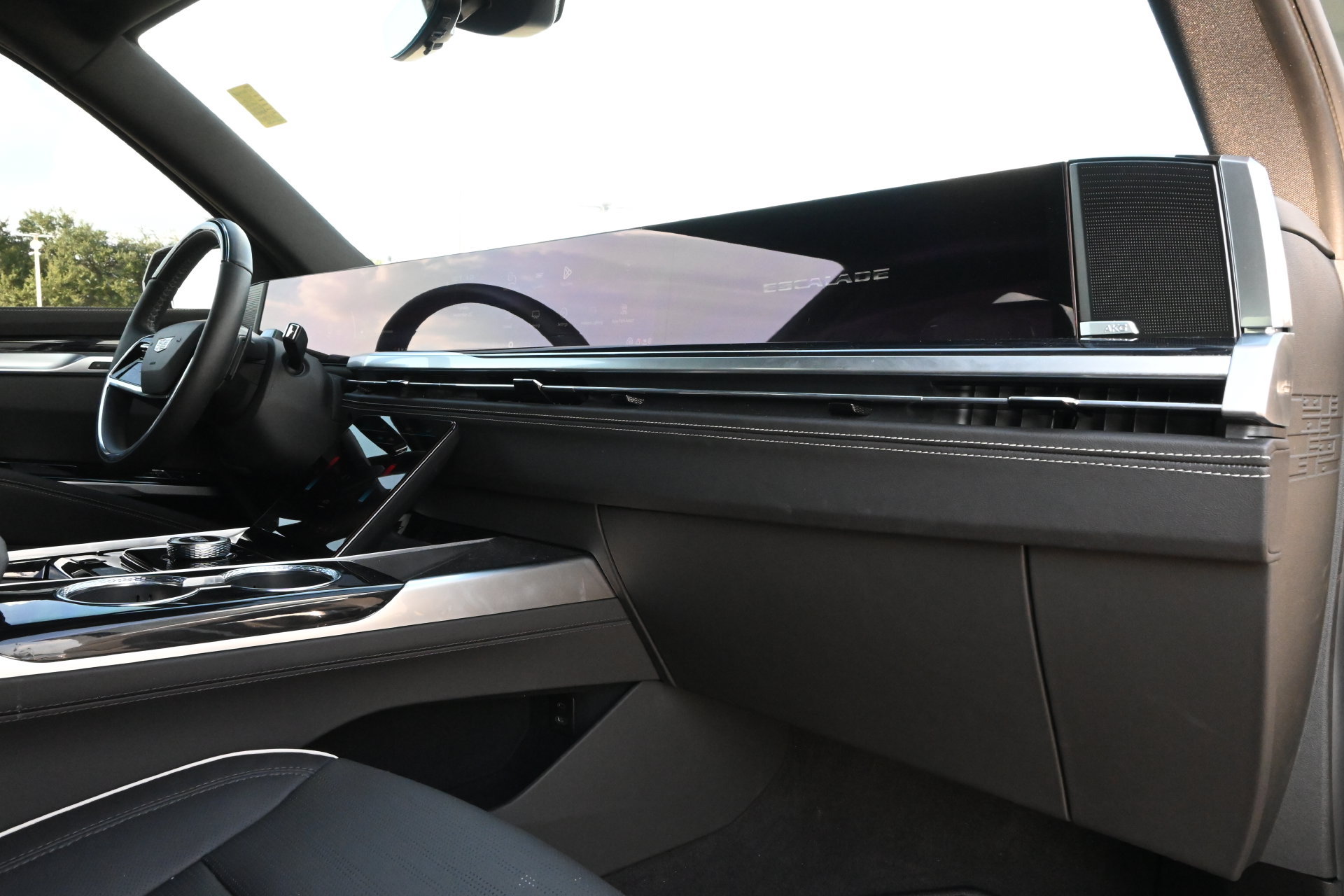 Certified 2026 Cadillac Escalade Sport RWD image 23