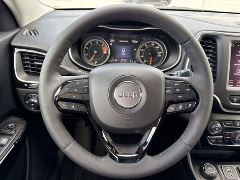 Used 2023 Jeep Cherokee Altitude Lux AWD/4WD image 14