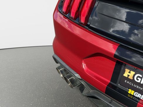 Used 2020 Ford Mustang Shelby GT500 w/ Technology Package image 18