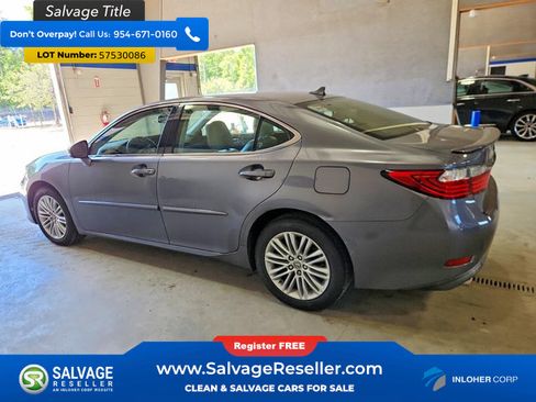 Used 2013 Lexus ES 350 w/ Luxury Pkg FWD image 3
