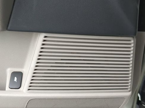 Used 2015 Honda Pilot Touring image 32