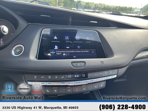 Used 2021 Cadillac XT4 Premium Luxury image 17