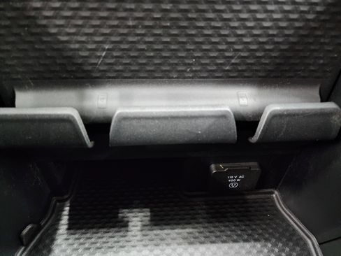 Used 2024 RAM 3500 Big Horn w/ Night Edition image 68