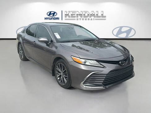 Used 2023 Toyota Camry XLE AWD/4WD image 1