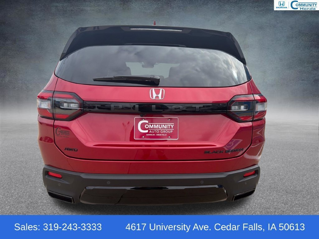 New 2026 Honda Pilot Black Edition image 4
